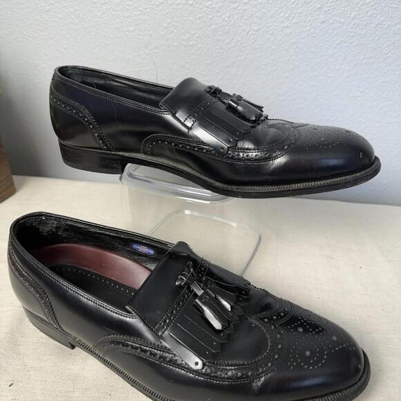 FLORSHEIM BLACK LEATHER WINGTIP BROGUES DRESS LOAFER 9.5 D - Picture 1 of 9